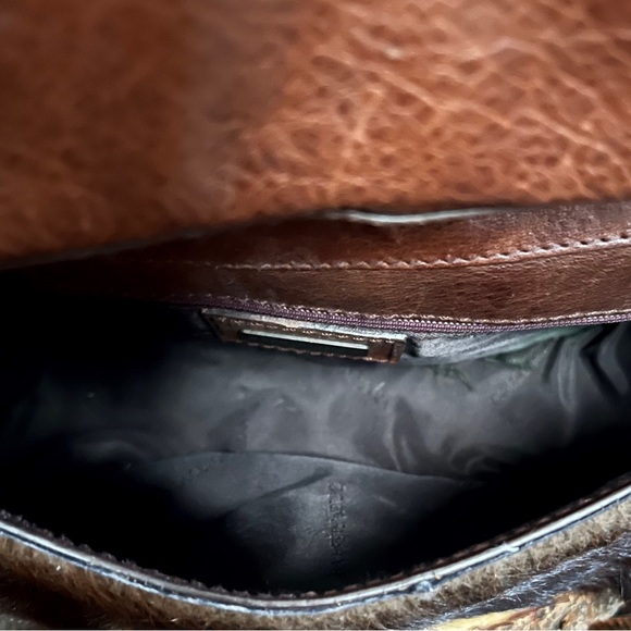 Dolce & Gabbana fur shoulder bag. Super cute handbag. So cute ❤️ - Picture 9 of 9